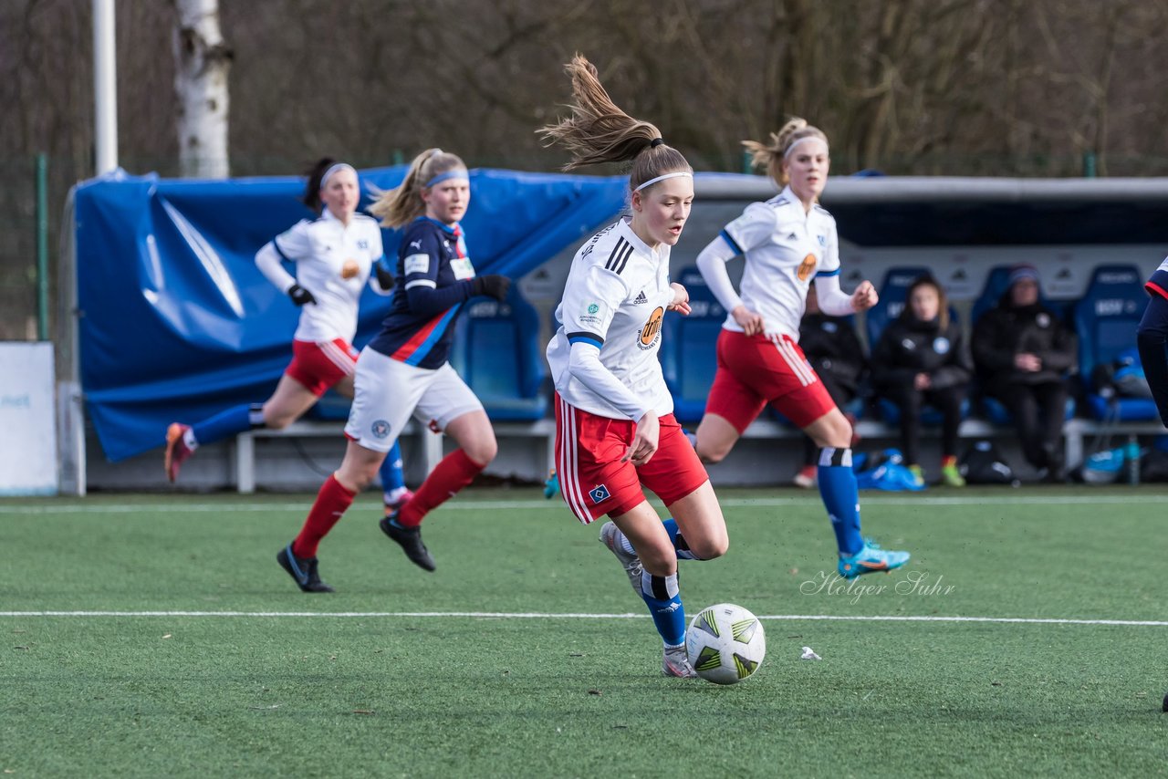 Bild 95 - wBJ HSV - F Holstein Kiel : Ergebnis: 0:6